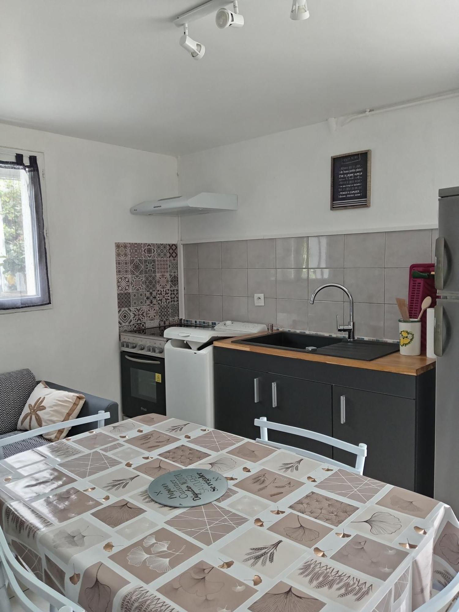 Location Saisonniere Apartment Cozes Ngoại thất bức ảnh